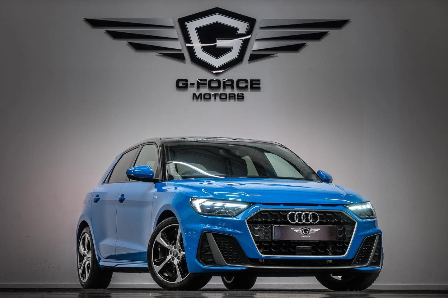 AUDI A1 1.0 Tfsi S Line Black edition spec.